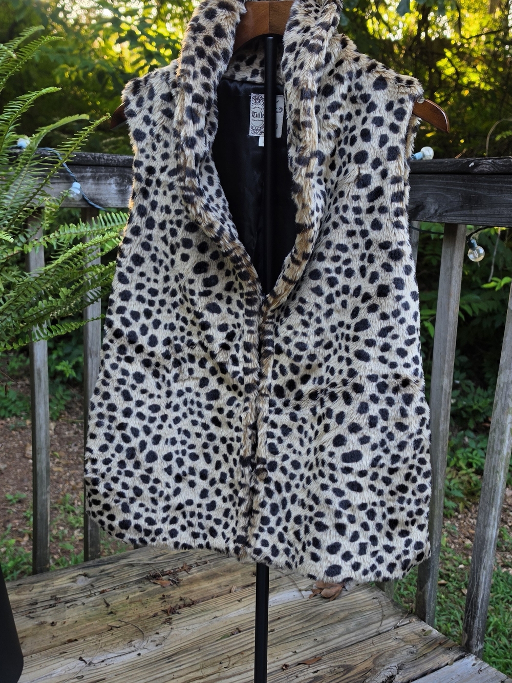 Tulle Cream and Black Faux Fur Leopard Vest